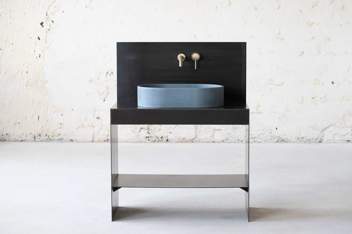 concrete vessel sink for bathroom