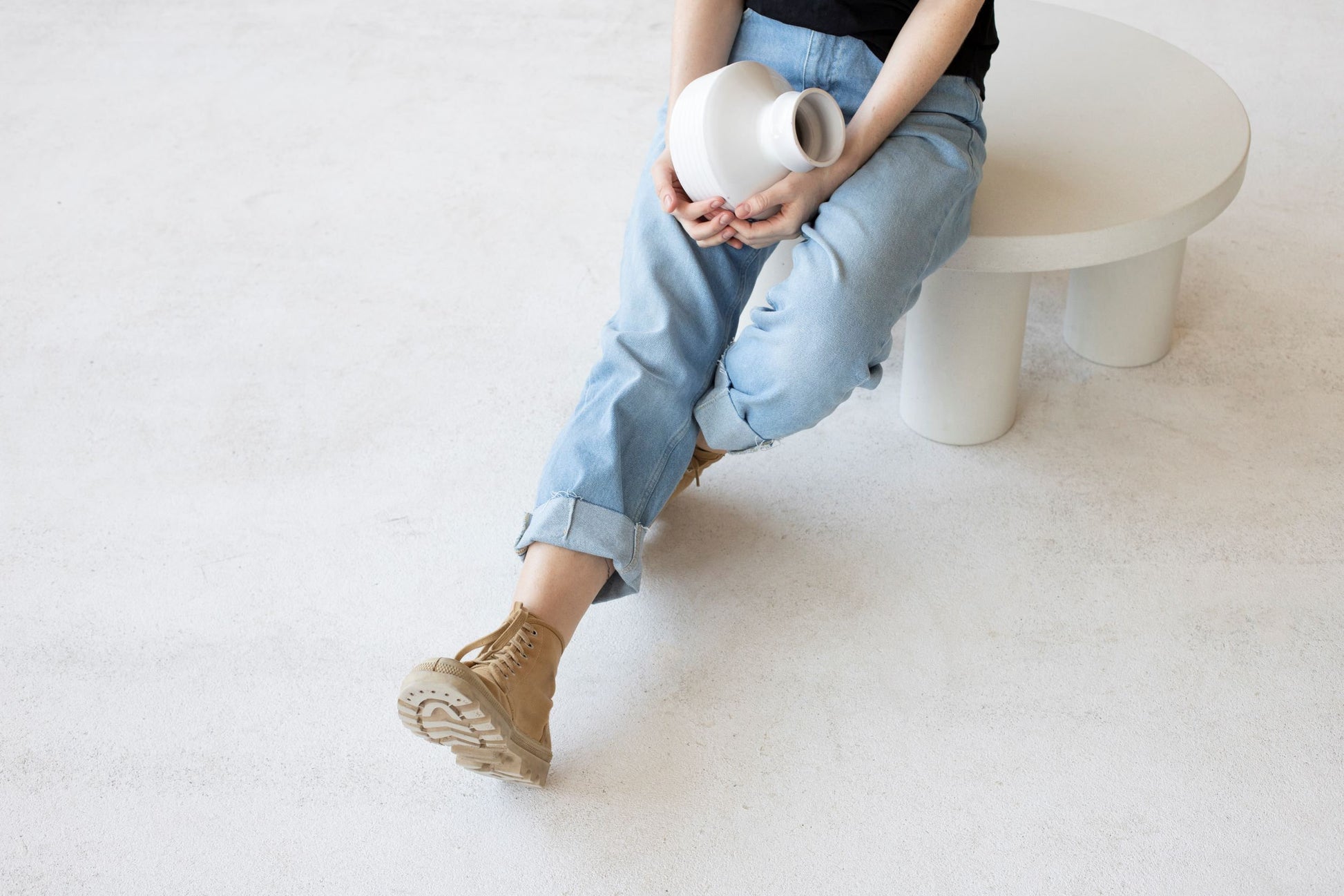 Concrete coffee table - betono.lt