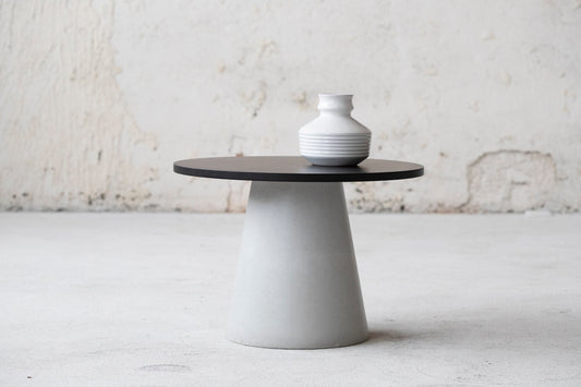 Concrete coffee side table, Black MDF table top - betono.lt