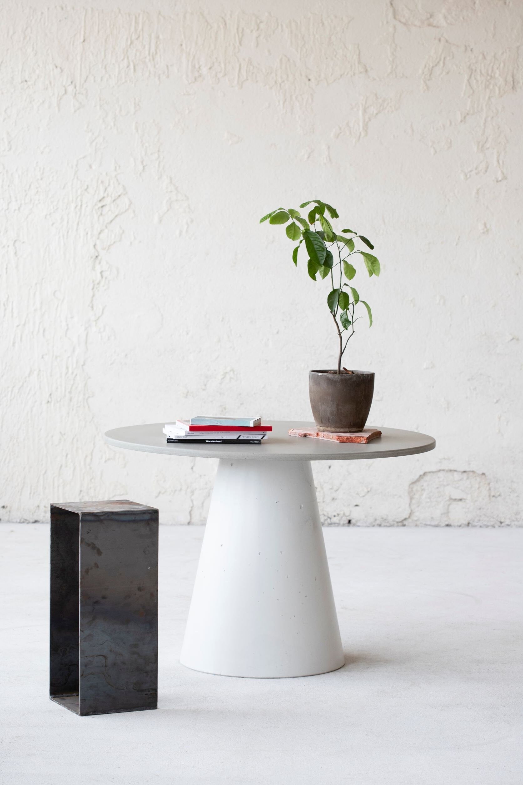 Concrete dining table | Many colors available | - betono.lt